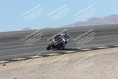 media/Oct-13-2025-Moto Forza (Mon) [[a66d839500]]/3-B Group/Session 2 (Bowl)/